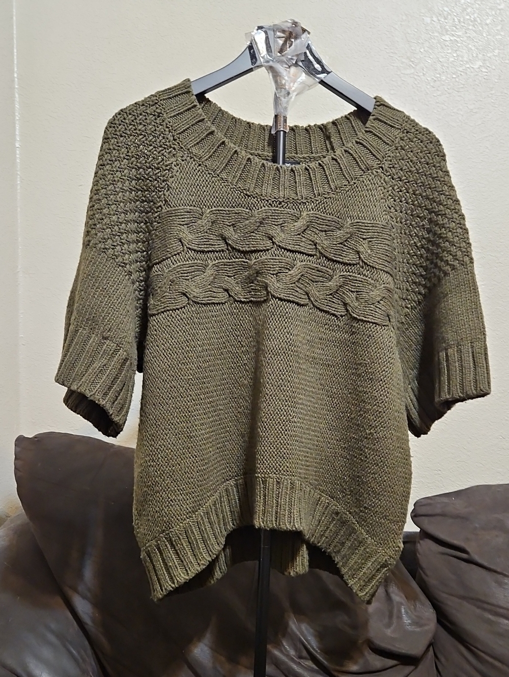 Apt. 9 Olive Cable-Detail Short Sleeve Sweater